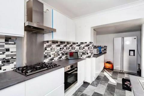 undefined, Greenlea Close, Whitby, Ellesmere Port CH65
