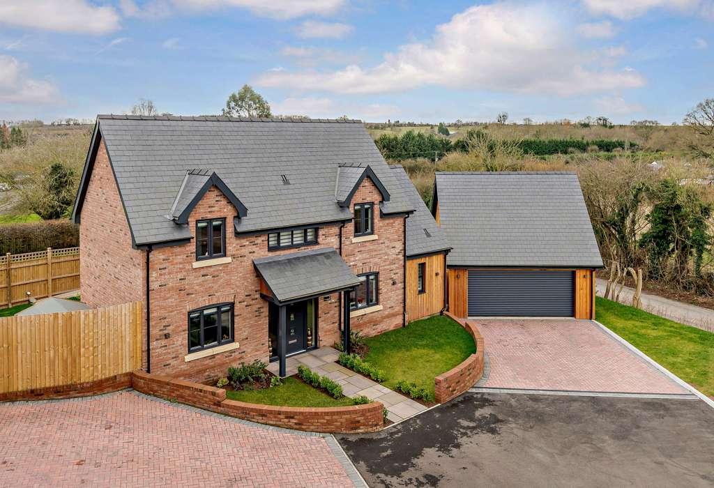 Ramblers Park, Whitestone, Hereford... 4 bed detached house £650,000