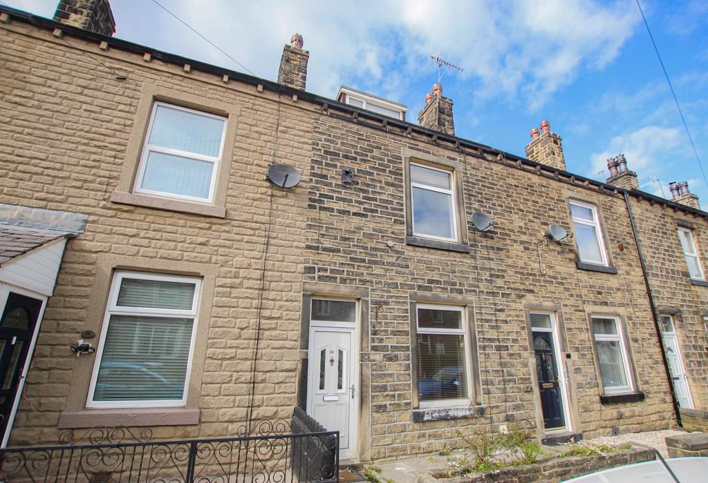 Mitchell Terrace, Bingley 3 bed terraced house £700 pcm (£162 pw)