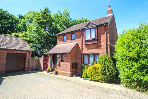 Barton Drive, Hamble, Southampton, Hampshire, SO31
