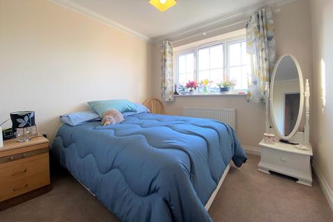 9 Bevan Close, Deal, CT14 9FW