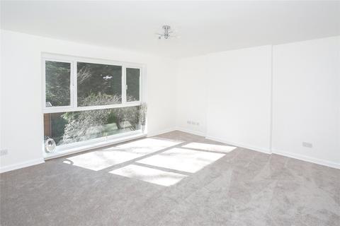 25 Ashlyn Close, Bushey, WD23 2EJ