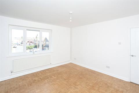 25 Ashlyn Close, Bushey, WD23 2EJ