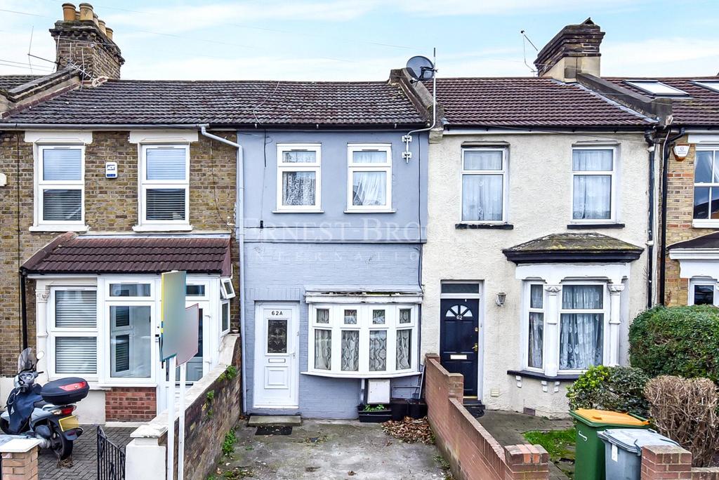 Boleyn Road, Forest Gate, E7 2 bed terraced house £450,000