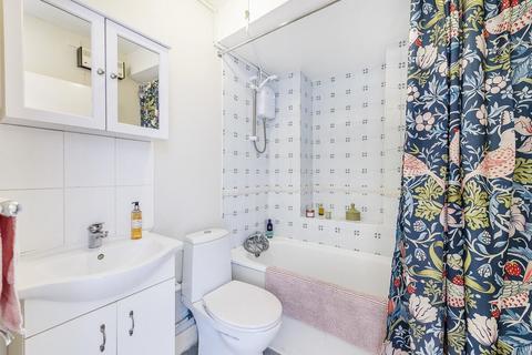 21c Pyrland Road, London, N5 2JB