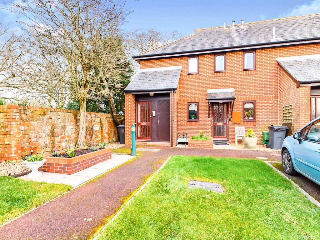 Badgers Croft, Victoria Road, Mortimer, Reading, RG7 2 bed apartment