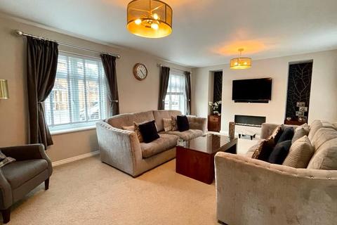 73 Bluemels Drive, Wolston, Coventry, CV8 3LN