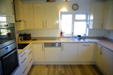 49 Wolsey Road, Ashford, TW15 2RA