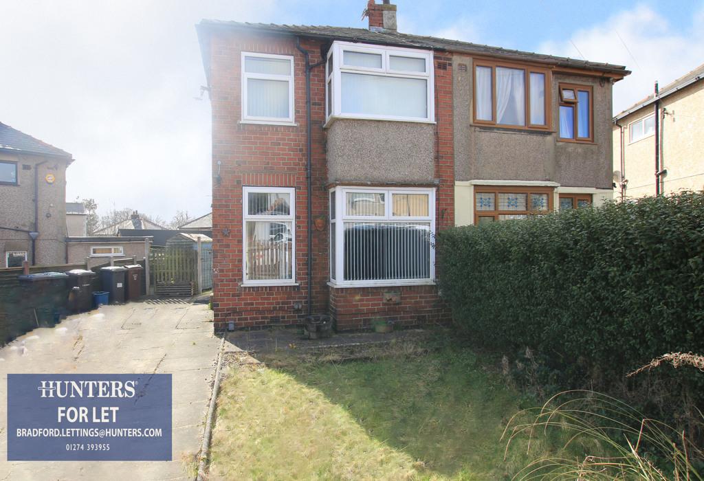 Larch Drive, Bradford, West Yorkshire, BD6 3 bed semidetached house