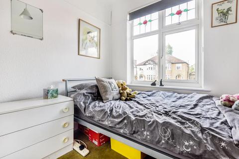 76 Alexandra Drive, Surbiton, KT5 9AF