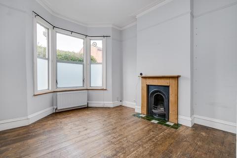76a Solon Road, London, SW2 5UY
