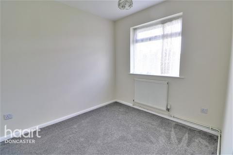 67 Tranmoor Lane, Armthorpe, Doncaster, DN3 3DA
