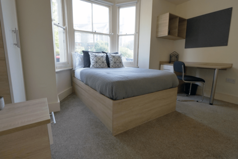 1 bedroom in a flat share to rent - 6 Beaconsfield TerCambridge CB4 3BP, UK