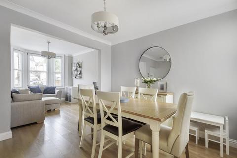 7 Canon Road, Bromley, BR1 2SJ