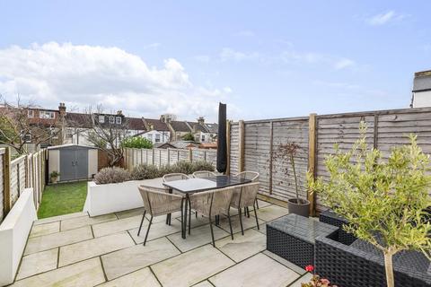 7 Canon Road, Bromley, BR1 2SJ