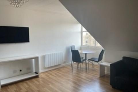 2 bedroom flat to rent, Langstane Place, City Centre, Aberdeen, AB11