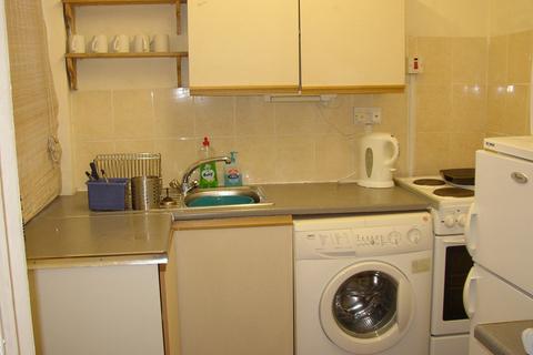 1 bedroom ground floor flat to rent, Fountain Row, , Newcastle upon Tyne NE2