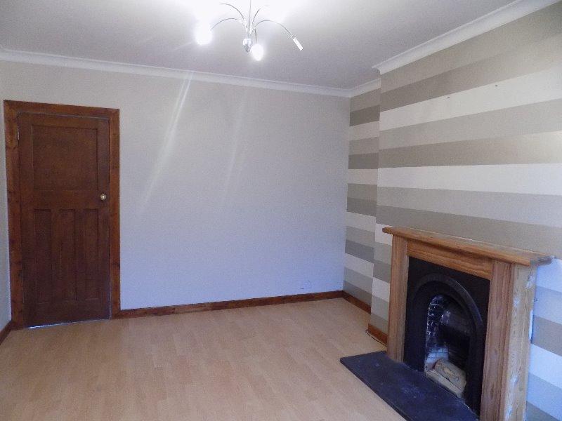 Gleniffer Drive, Barrhead, East... 2 bed flat £750 pcm (£173 pw)