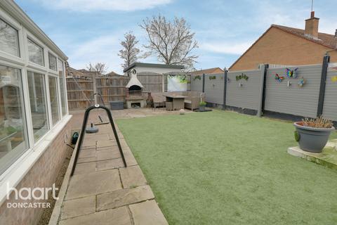 14 Church Croft, Edenthorpe, Doncaster, DN3 2PA