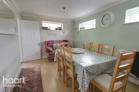 14 Church Croft, Edenthorpe, Doncaster, DN3 2PA