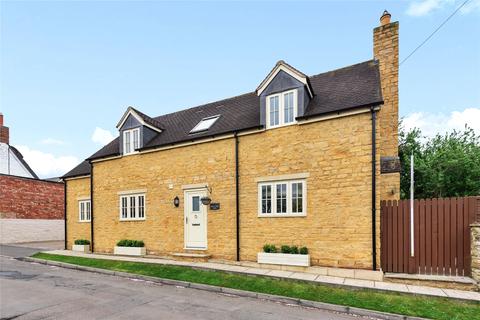 3 bedroom detached house for sale - Cherry Tree Lane, Great Houghton, Northampton, Northamptonshire, NN4