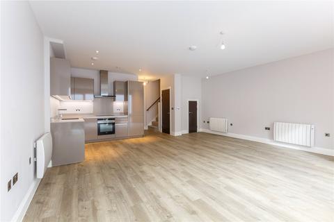 2 bedroom mews to rent, The Mews, Linden Close, Tunbridge Wells, Kent, TN4