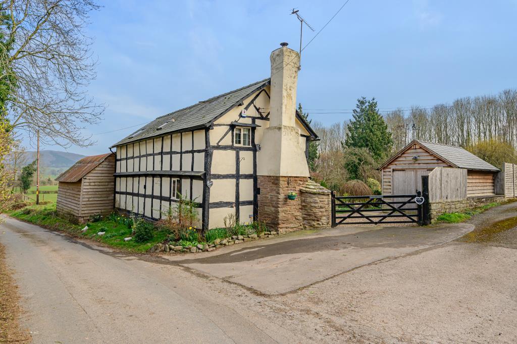 Kings Pyon, Herefordshire, Herefordshire, HR4 2 bed cottage for sale