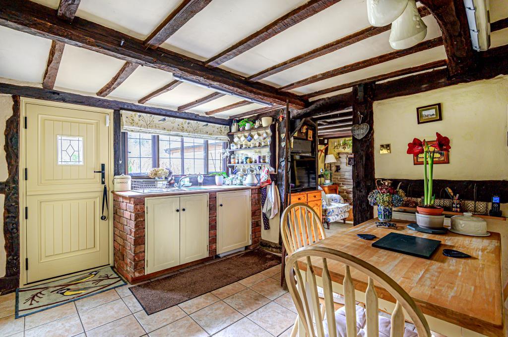 Kings Pyon, Herefordshire, Herefordshire, HR4 2 bed cottage for sale