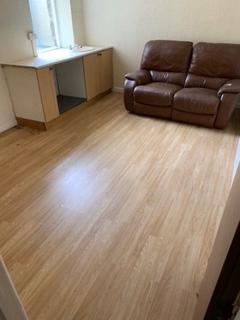 25 Cardiff Road, Taffs Well, Cardiff, CF15 7RB