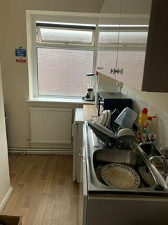 25 Cardiff Road, Taffs Well, Cardiff, CF15 7RB