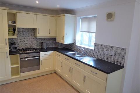 2 bedroom apartment to rent, Primrose Place, Bessacarr, Doncaster, DN4