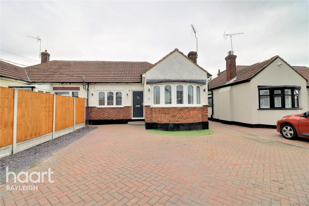 Sandhill Road, LeighOnSea 2 bed semidetached bungalow £400,000