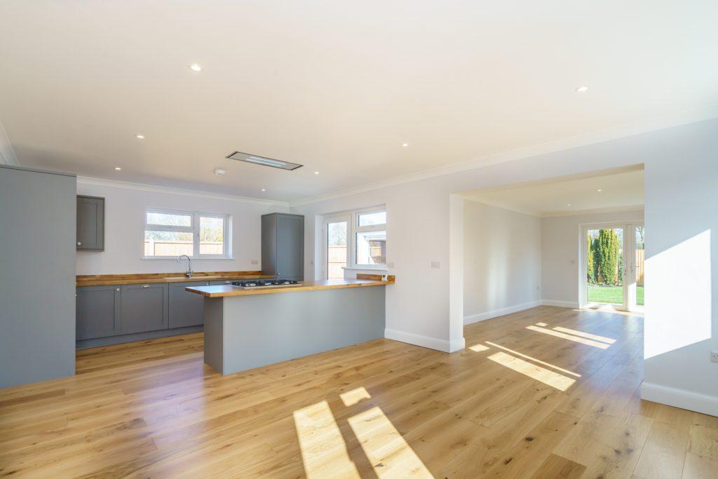 Carlton Avenue, Rose Green, Bognor Regis, West Sussex, PO21 3LR 3 bed