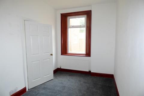 2 bedroom flat to rent, Woodbine Street, Gateshead