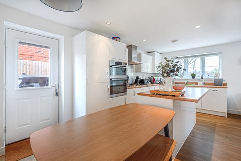 19 Compass Way, Swanwick, Southampton, SO31 7PS