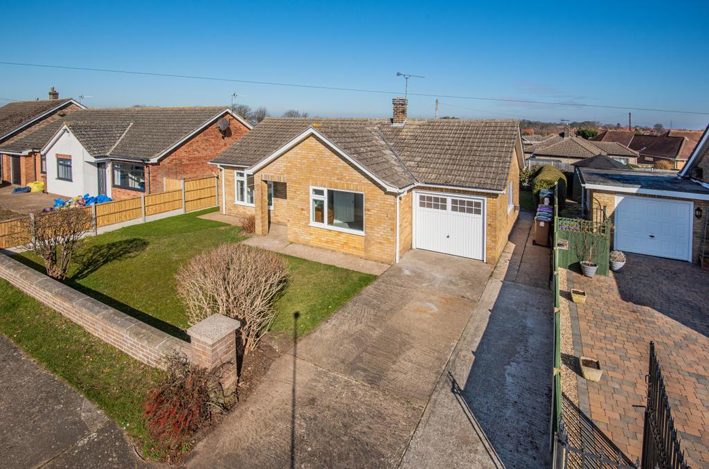 The Rise, Navenby, LN5 2 bed bungalow for sale £270,000