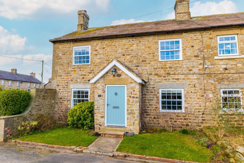 Silver Street, Hackforth, Bedale 3 bed end of terrace house £320,000