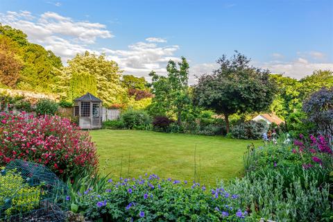 2, Sixpenny Yard Edinburgh Square, Midhurst, GU29 9NL