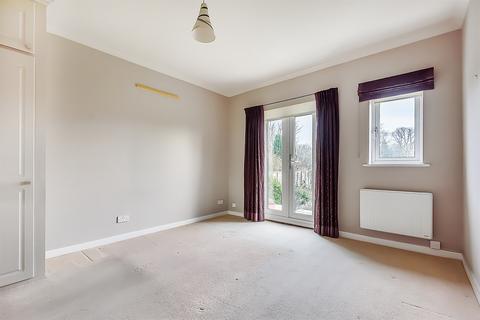 2, Sixpenny Yard Edinburgh Square, Midhurst, GU29 9NL