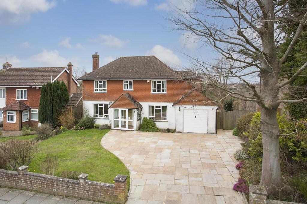 Bounds Oak Way, Bidborough/Southborough 4 bed detached house £995,000