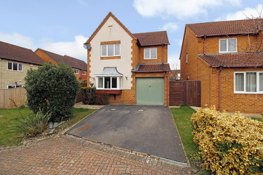 Scarlet Close, Ash Brake, Swindon 4 bed detached house £375,000