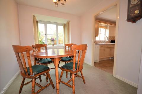 12 Daisy Close, Corby, NN18 8LD