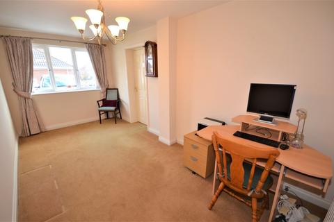 12 Daisy Close, Corby, NN18 8LD