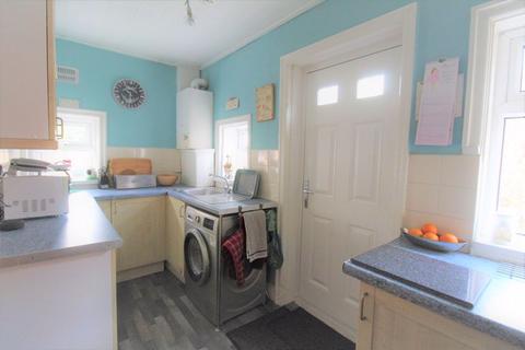 4 Rosetta Drive, Bradford, BD8 9SA