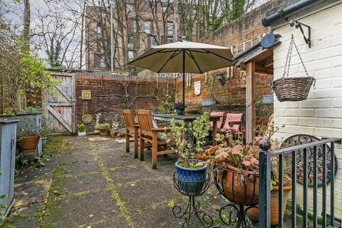 23 Andover Road, Winchester, SO23 7BT