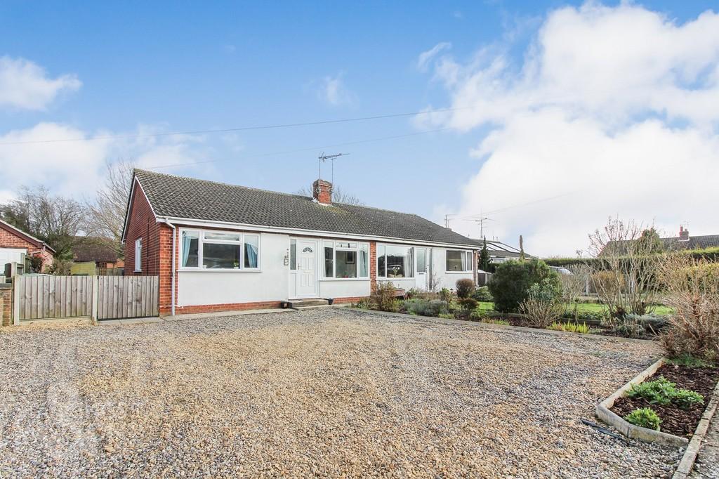 Avondale Close, Lingwood, Norwich 3 bed semidetached bungalow £275,000