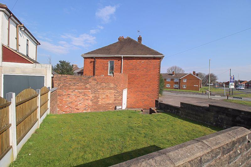 Ettingshall Road, Bilston, WV14 9UL Mixed use £150,000