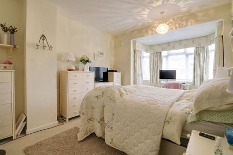 2 Endcliffe Avenue, Scunthorpe, DN17 2RD