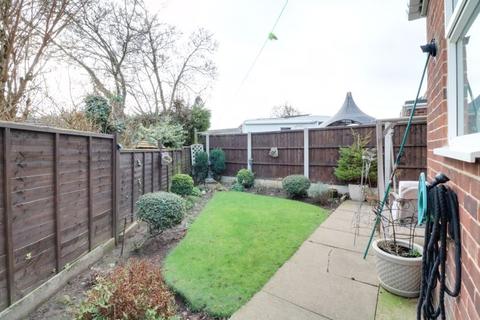 2 Endcliffe Avenue, Scunthorpe, DN17 2RD