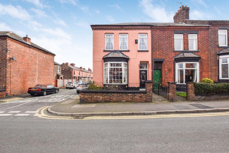 Greenway Road, Runcorn 3 bed end of terrace house £200,000